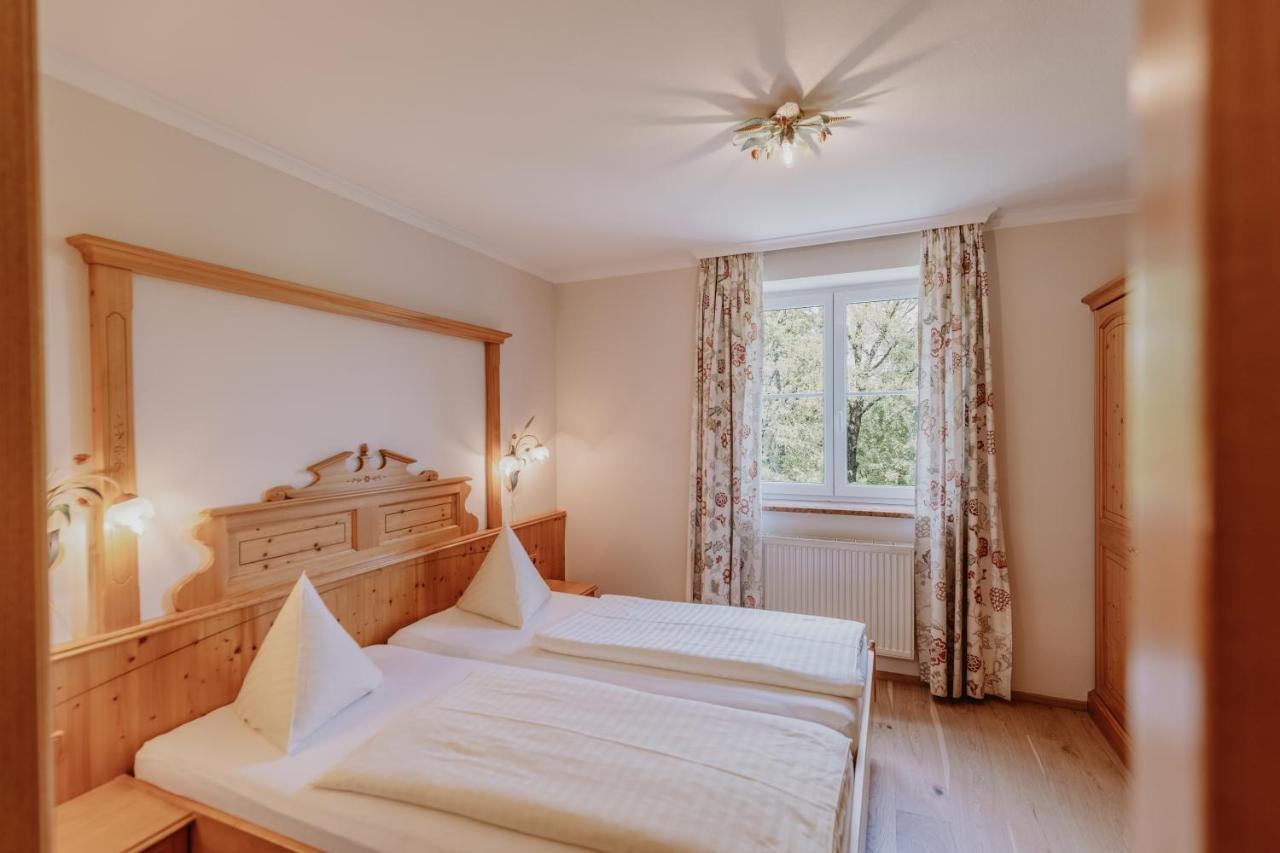 Landhotel Gschirnwirt Ойгендорф Екстериор снимка