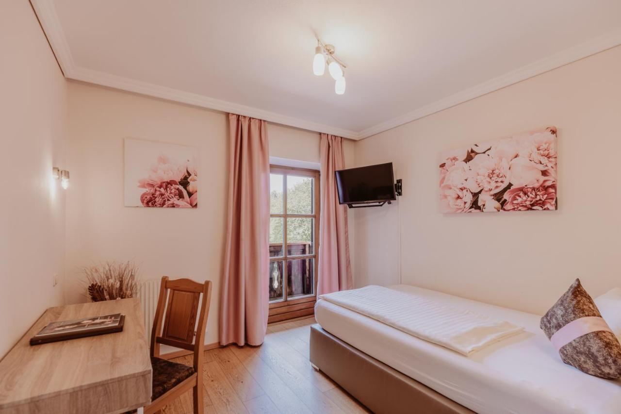 Landhotel Gschirnwirt Ойгендорф Екстериор снимка