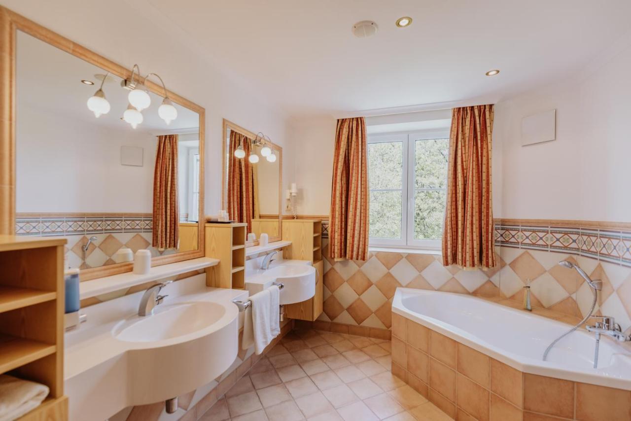 Landhotel Gschirnwirt Ойгендорф Екстериор снимка