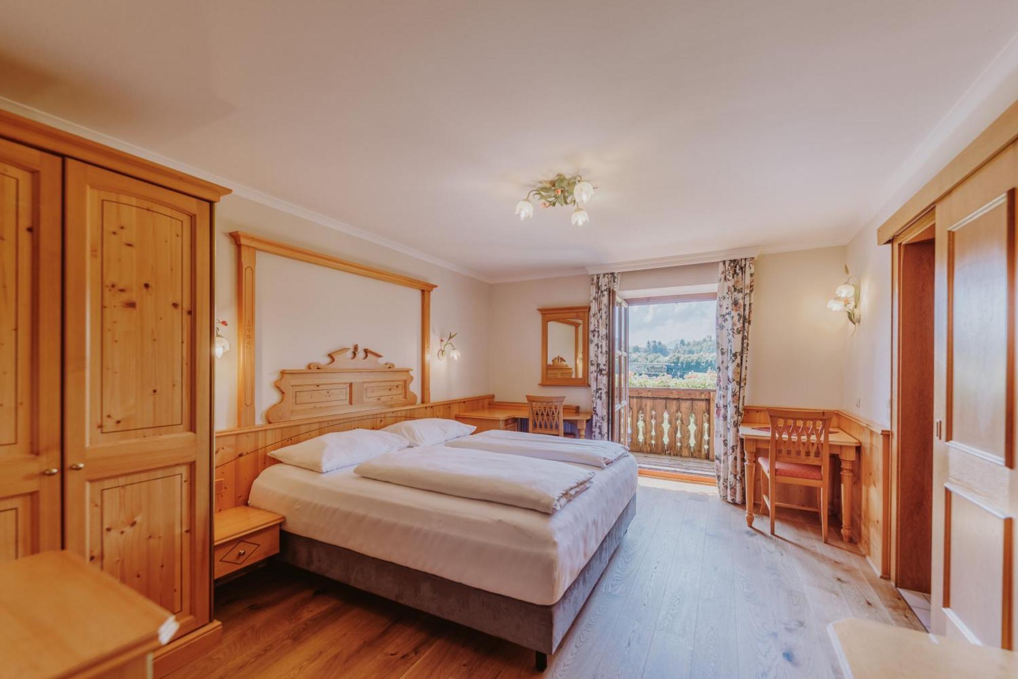 Landhotel Gschirnwirt Ойгендорф Екстериор снимка